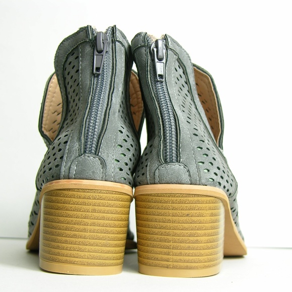 1 LEFT Slate Open Toe Laser Cut Vegan Suede Bootie - Picture 5 of 7